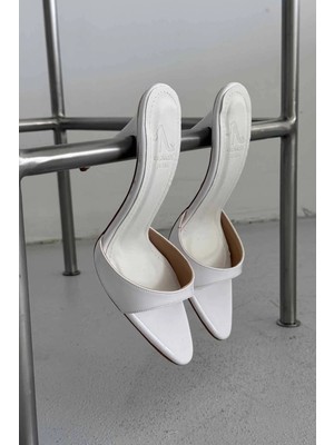 Ayakkabı Prensi Roux Beyaz Rugan 10 cm Kadın Terlik, Topuklu Terlik