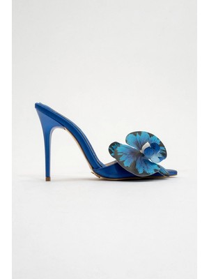 Ayakkabı Prensi Lily Çiçek Detaylı Saks Saten 10 cm Kadın Terlik Suni Deri Tüm Sezonlar İçin