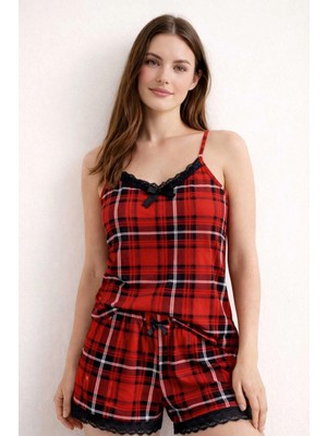 Tenra Kadın Kırmızı Ekose Ip Askılı Şortlu Pijama Takımı Dantel Detaylı