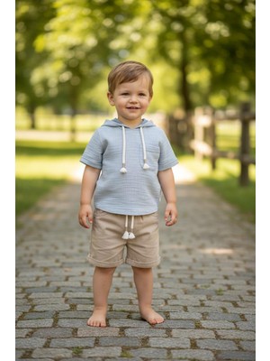 Butik Erkek Bebek Kapüşon Detaylı %100 Pamuklu Alt - Üst Şortllu 2'li Takım