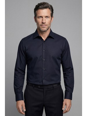 Bisse Klasik Yaka Regular Fit Siyah Uzun Kol Cepsiz Erkek Gömlek GMKLS250061_C99