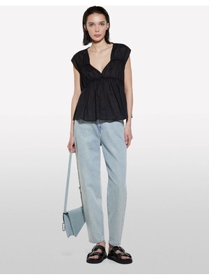 Sisley %100 Pamuk Büzgülü Kolsuz V Yaka Bluz Kadın Siyah Bluz - 325P5HO1LQ08X