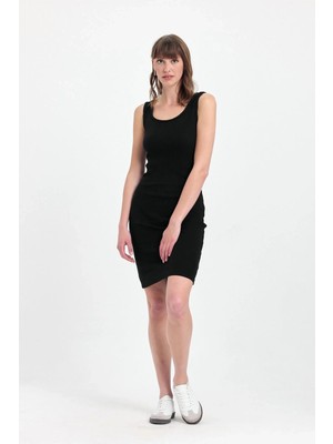 Segnante Kadın Mini Bodycon Kolsuz Siyah Elbise