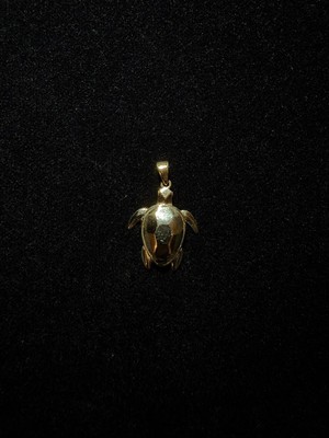 Altın Kaplumbağa Figür Kolye Ucu (14 Ayar)