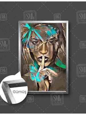 SML Tablo Sus Işareti Yapmış Eline Kelebek Konmuş Kadın Makyaj Sanat Woman Dikey Çerçeveli Kanvas Tablo