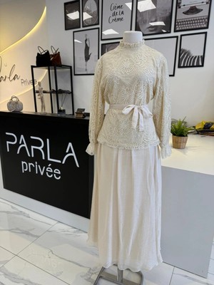 Parla Prive Parla Güpür Detaylı Etek Takım