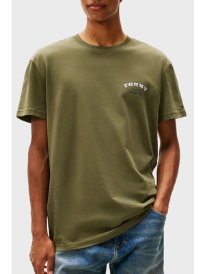 Tommy Jeans Sırt Baskılı Regular Fit Bisiklet Yaka T Shirt Erkek T Shirt DM0DM22318 Gy1