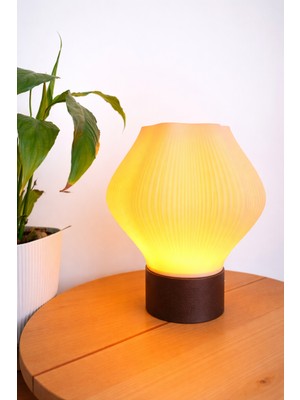 Wooden Touch Vela Dekoratif Masa Lambası Ceviz Taban