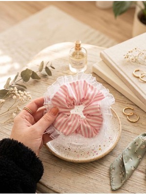 Kokoş Aksesuar Pembe Beyaz Çizgili Detay Lastik Toka Pinteerst Model