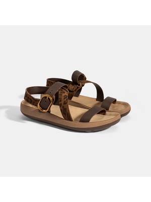 Desa Kadın Kahve Leopar Baskılı Süet Deri Sandalet