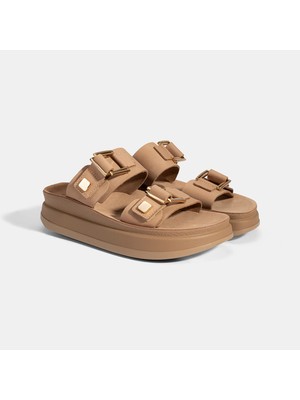 Desa Kadın Ten Tokalı Dolgu Topuklu Nubuk Deri Terlik