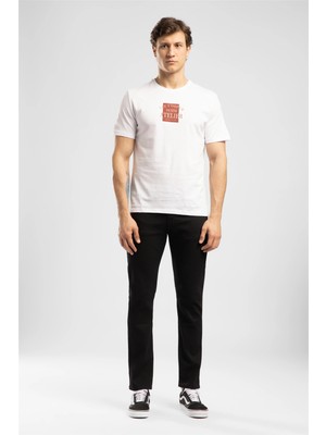 Lee Cooper Dorer Erkek Regular Fit %100 Pamuk Baskılı Bisiklet Yaka T-Shirt Beyaz