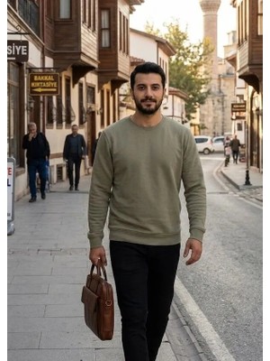 Belirtilmemiş Genel Erkek Basic Yuvarlak Yaka Battal Pike Kazak