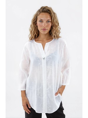 Vitrin Desenli Önü Düğmeli Bluz