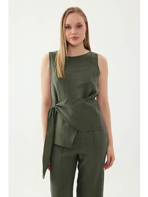 Vitrin Sıfır Kol Önü Detaylı Bluz