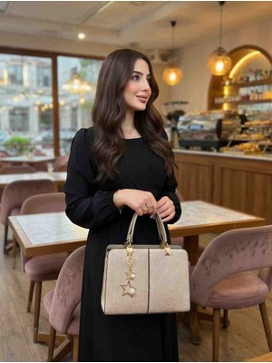 Nakişce Beş Bölmeli Yıldız ve Inci Detaylı Kadın Omuz ve El Çantası Viyana