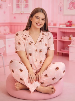 NiCe İç Giyim Büyük Beden Pembe Renk Ayıcık Desen Gömlek Yaka Düğmeli Kısa Kol Milan Baharlık Kumaş Kadın Pijama