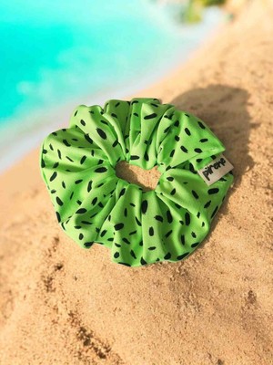 Pirene Arts Sea Rebel Lime Scrunchie – Mayo Kumaş Yeşil Desenli Saç Tokası