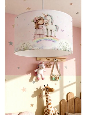 PremiumPort Renkli ve Eğlenceli Çocuk Odası Avizesi, Prenses Temalı Tasarım