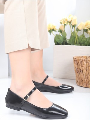 Tuba Toptaş Tek Bant Küt Burun Rugan Babet