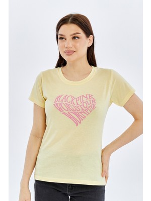 Trender Baskı O Yaka Kadın T-Shirt Kalp Açık Sarı