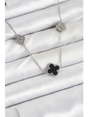 İsingir Shopping Çelik Zincir Gümüş Renk Siyah Zirkon Taşlı Yonca Kadın Kolye