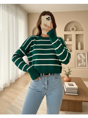 Moda Morfo Ince Çizgili Crop Triko Kazak -Zümrüt