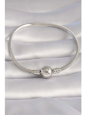 Youday Accessories Pirinç Gümüş Renk Işleme Detay Charm Model Kadın Bileklik