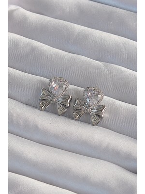 Youday Accessories Pirinç Gümüş Renk Zirkon Taşlı Kalp Model Fiyonk Küpe