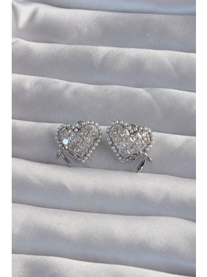 Youday Accessories Pirinç Gümüş Renk Fiyonk Detay Incili Zirkon Taşlı Kalp Küpe