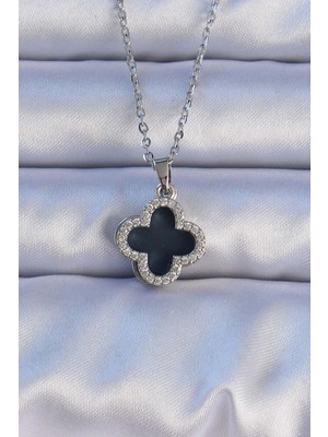 isiltikidsmoda 316L Çelik Gümüş Renk Siyah Mineli Zirkon Taşlı Yonca Figürlü Kolye