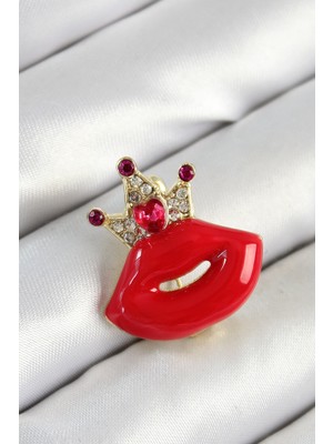 Youday Accessories Zirkon Taşlı Kraliçe Taç Detaylı 3D Kırmızı Dudak Figürlü Gold Renk Kadın Broş