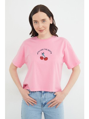 FullaModa Kiraz Baskılı Bisiklet Yaka Salaş Tişört