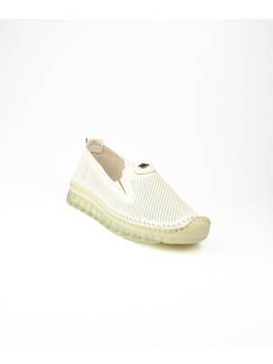 Castle Black 22385 Krem Deri Günlük Kadın Ayakkabı