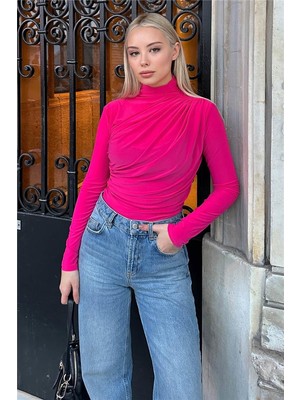 Swist Pembe Yarım Balıkçı Omuz ve Bel Drapeli Kadın Bluz Crop