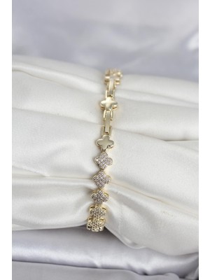 Pirinç Gold Renk Yonca Model Sıralı Zirkon Taşlı Kadın Bileklik - Lisinya