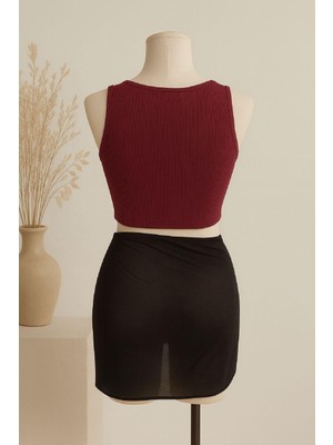 Kadın Bordo Yuvarlak Yaka Crop ve Siyah Pareo 2'li Set