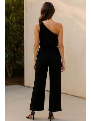 Kadın Siyah Tek Omuzlu Şık Bluz & Geniş Paça Pantolon Ikili Takım