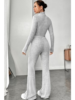 Kadın Gri Çizgili Boğazlı Crop Top ve Yüksek Bel Pantolon Takım