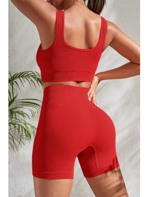 Kadın Kırmızı Kalın Askılı Yüksek Bel Şortlu Gecelik Takımı