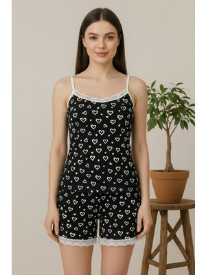 Kadın Siyah Kalp Desenli Askılı Şortlu Dantelli Pijama Takımı