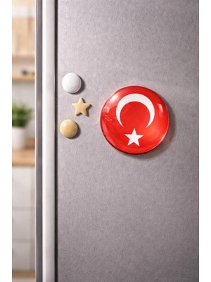 Türk Bayraklı Cam Buzdolabı Magneti – 6 cm Parlak Yüzey Güçlü Mıknatıslı Dekoratif Süs