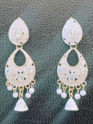 Aashiv's Collection Hint Küpe