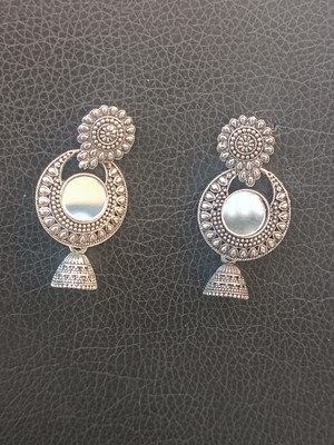 Aashiv's Collection Hint Küpe