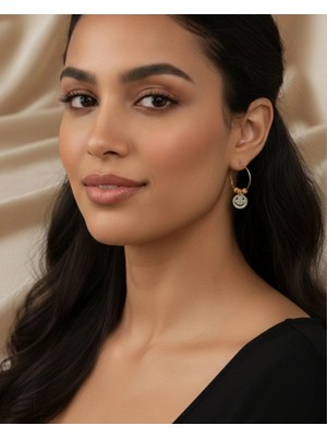 Gold Görünümlü Gülen Yüz Küpe