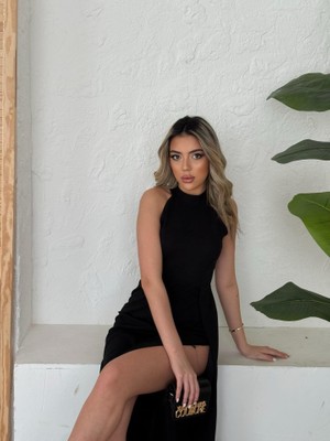 Amorluxe Kadın Halter Yaka Derin Yırtmaç Detaylı Tam Boy Ithal Krep Abiye Elbise