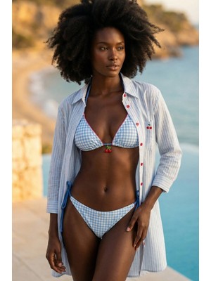 Bony Socks Kadın Mediterranean Kiraz Nakışlı Düğmeli Mavi Plaj Gömleği