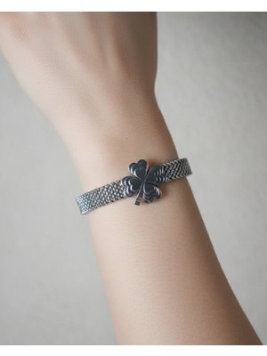 Yonca Gümüş Rengi Bileklik