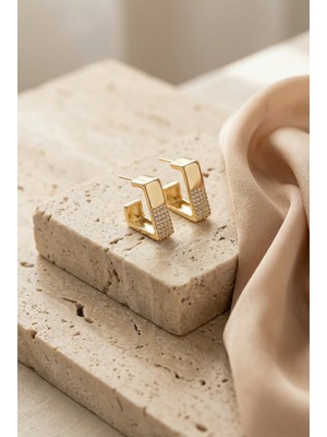 Bony Socks Kadın Taş Detaylı Kare Form Gold Küpe