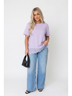 Koza Butik Kadın Büyük Beden Kısa Kollu Etek Ucu Dantel Detaylı T-Shirt 2036-26
